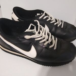 Nike Black White Classic Cortez Swoosh Branding